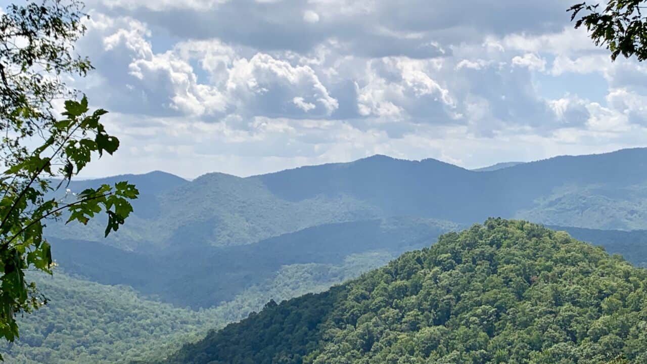 Blue Ridge Parkway - The Cove at Fairview - Vacation Rentals - Asheville, NC
