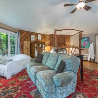 My Roundette has an open layout - The Cove at Fairview Vacation Rentals - Asheville NC