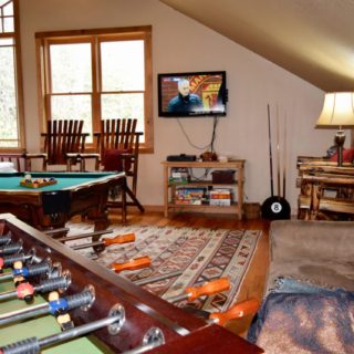 My Place game room - The Cove at Fairview - Vacation Rentals- Asheville, North Carolina